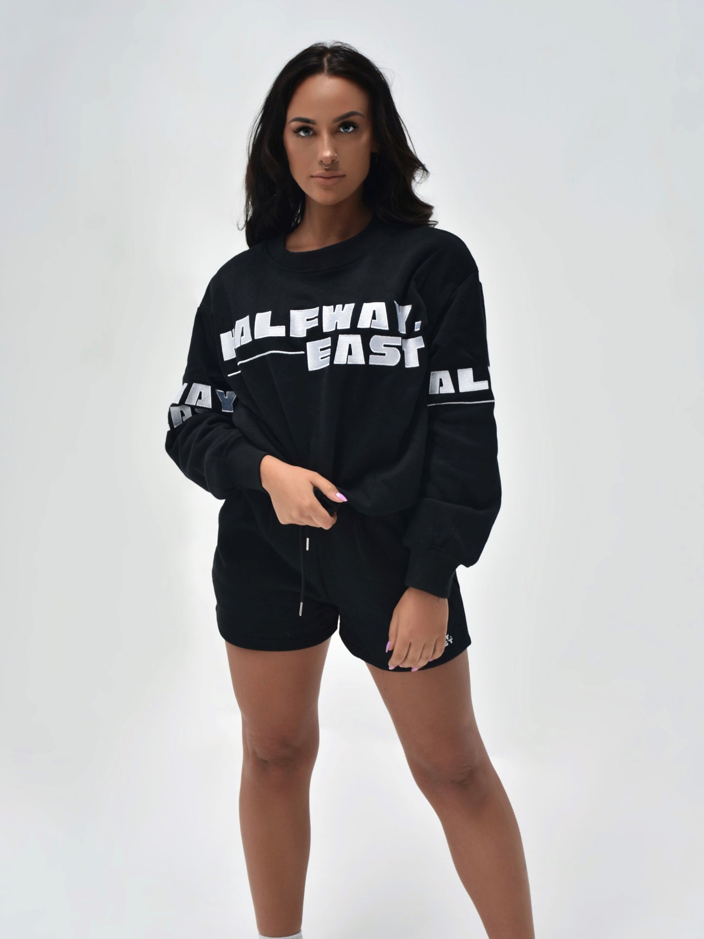 HALFWAYEAST Crew Neck Sweater - Black